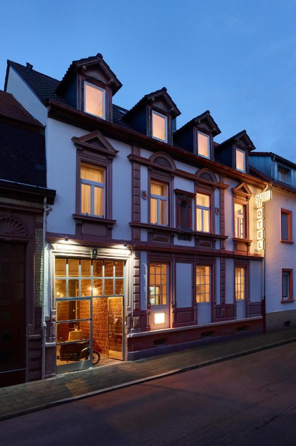 Stadthotel Kaiserslautern Exterior foto